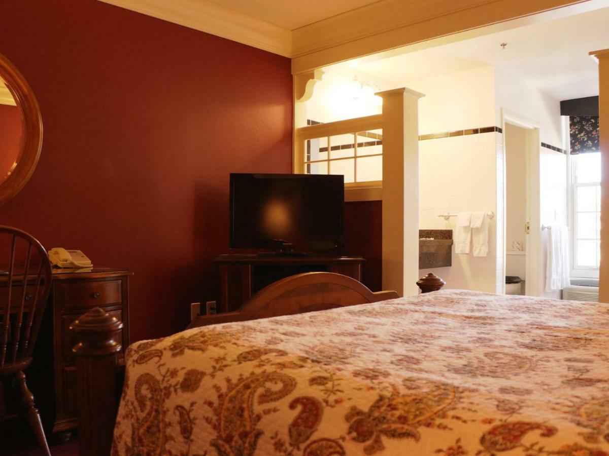 Saint Brendan'S Inn Green Bay Camera foto